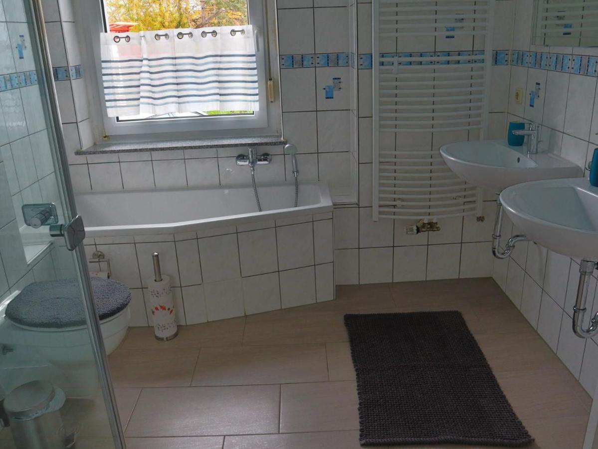Ferienwohnung Familie Bulst Naumburg  Exterior foto